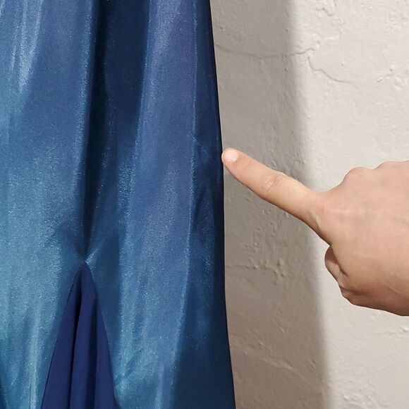 Y2K Cache Backless Maxi Dress in Ombre Blue - Picture 7 of 16